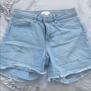 Side 4 jeans shorts